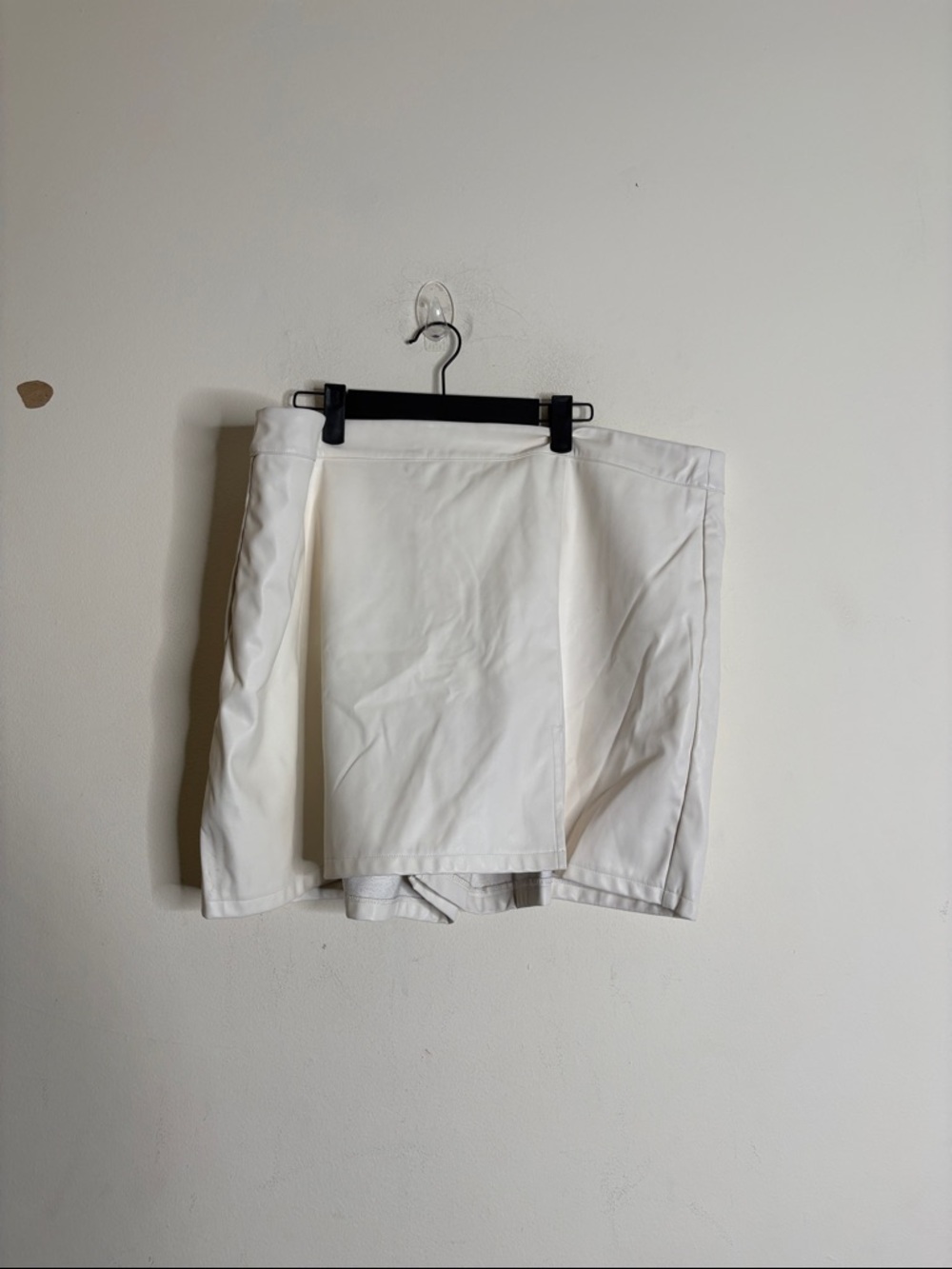 ARULA White Women's Skort